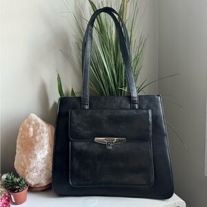 VINTAGE GUESS BLACK LEATHER PURSE